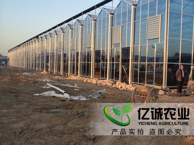 智能玻璃溫室大棚報(bào)價(jià)高不高？全面解析，廠家解答！